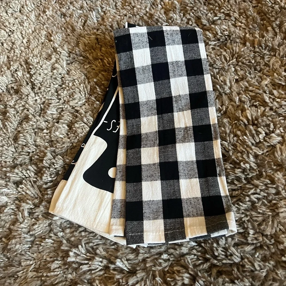 NWT target black and white plaid‎ desk towel set
